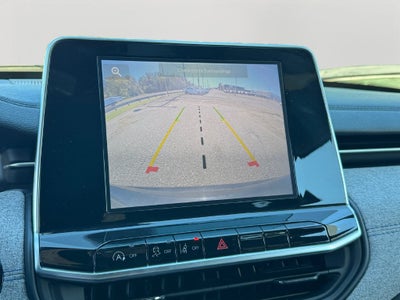 2025 Jeep Compass Latitude Dual–Pane Panoramic