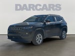 2025 Jeep Compass Latitude Dual–Pane Panoramic