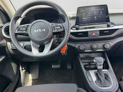 2024 Kia Forte LXS Technology Package