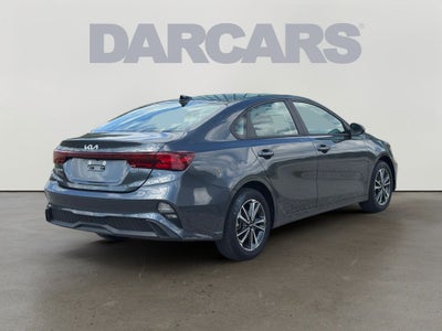 2024 Kia Forte LXS Technology Package