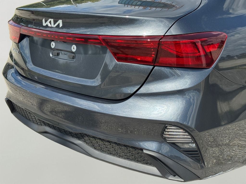 2024 Kia Forte LXS Technology Package