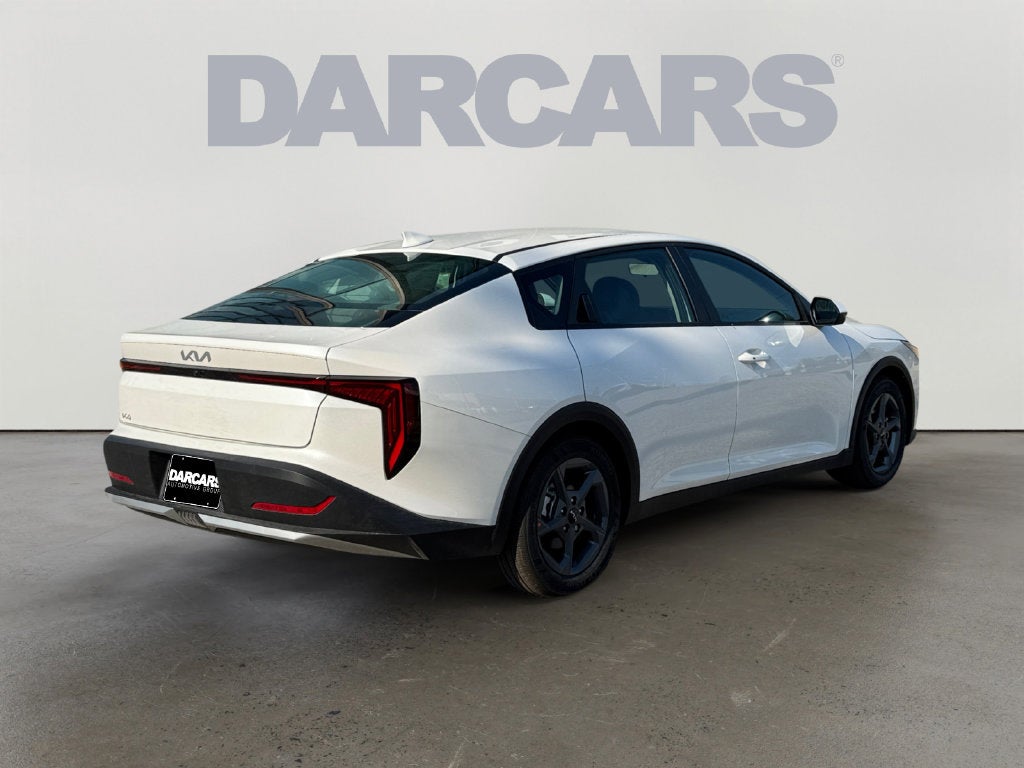 2027 Kia K4 LXS