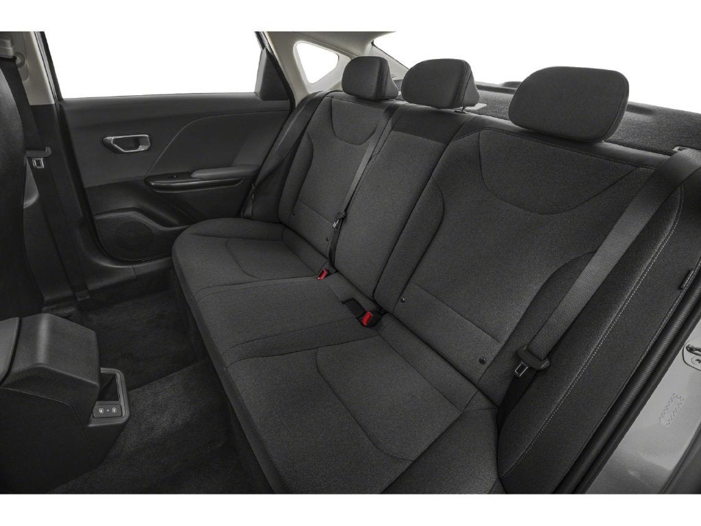 2027 Kia K4 LXS