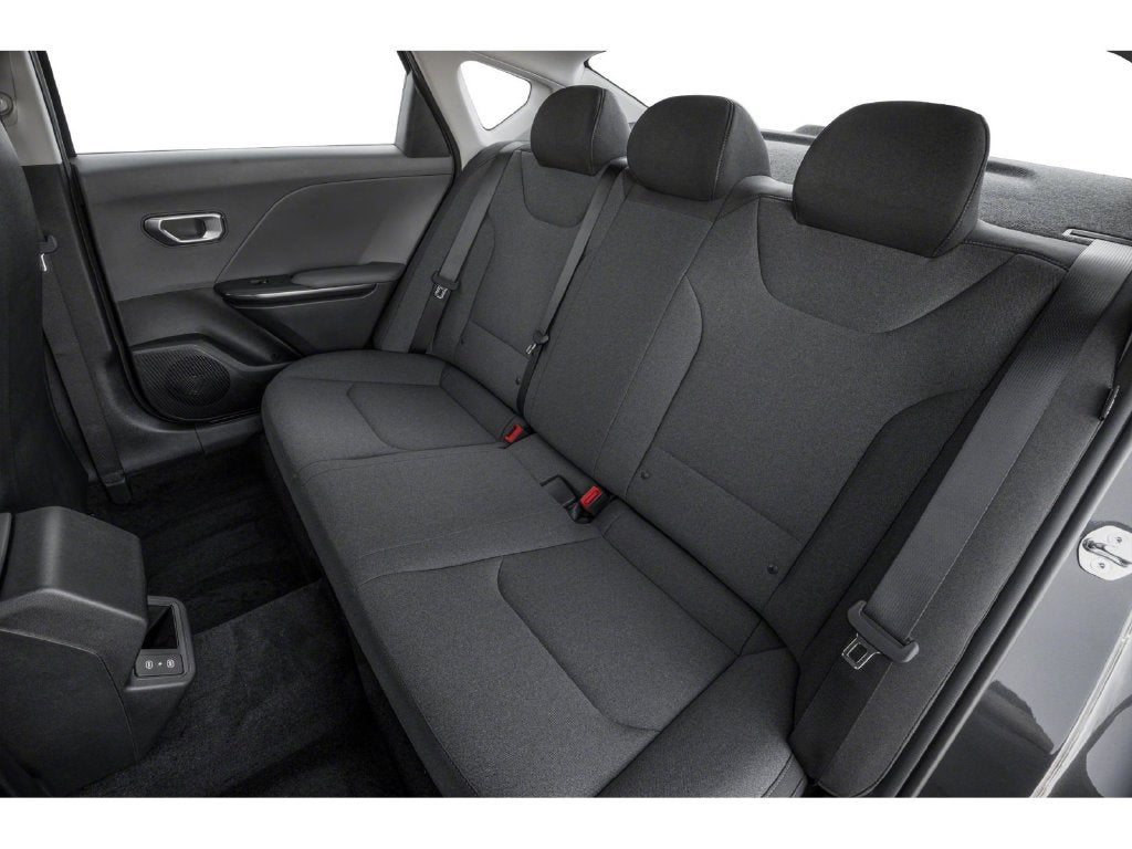 2027 Kia K4 LXS