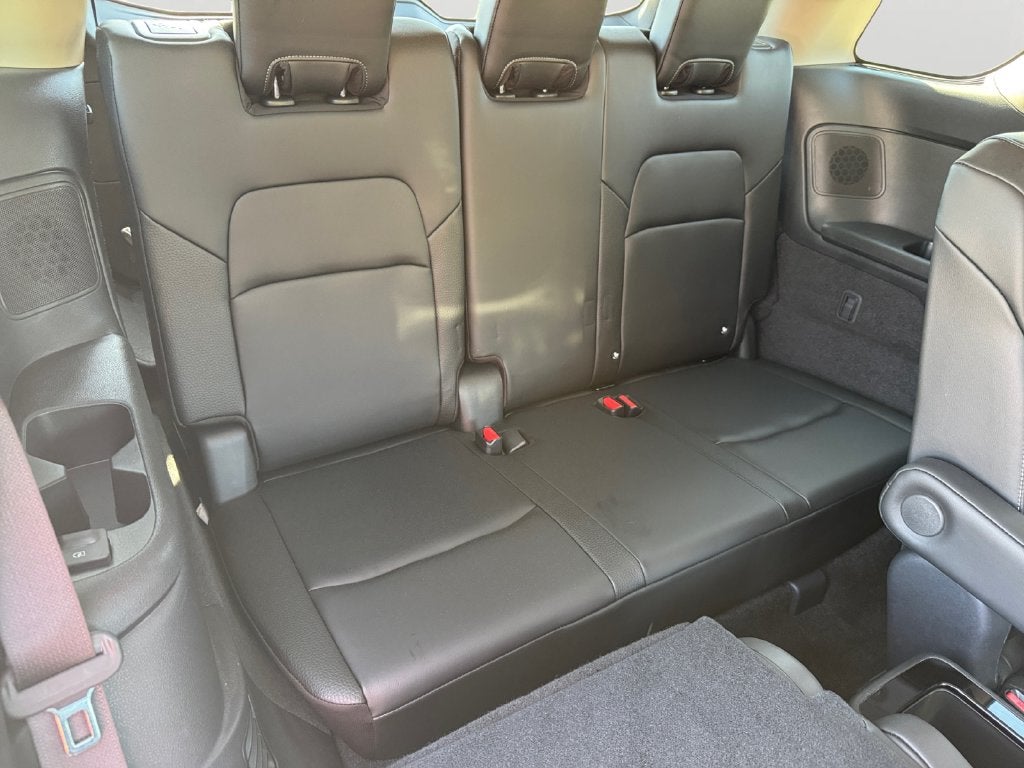 2024 Nissan Pathfinder SL 4WD