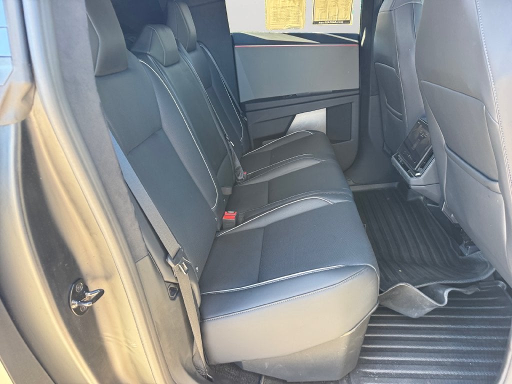 2024 Tesla Cybertruck Dual Motor