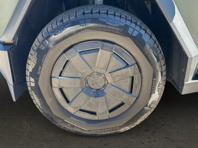 2024 Tesla Cybertruck Dual Motor