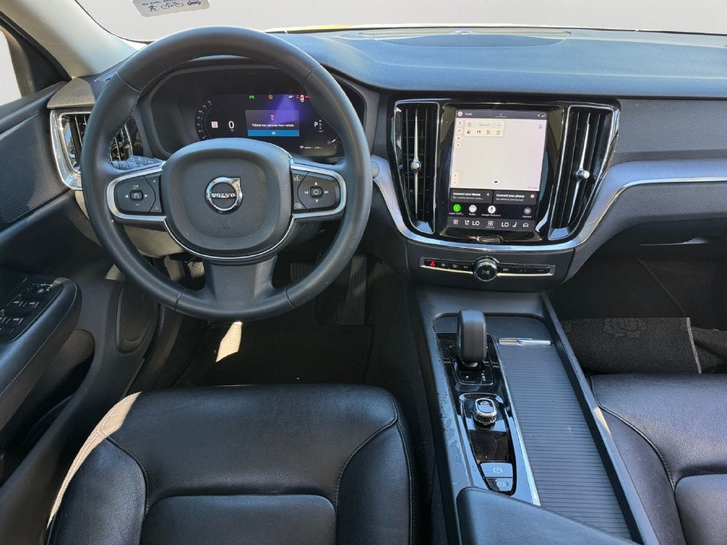 2024 Volvo S60 B5 Core Dark Theme