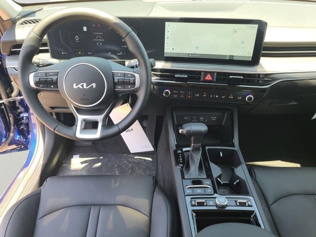 2025 Kia K5 EX