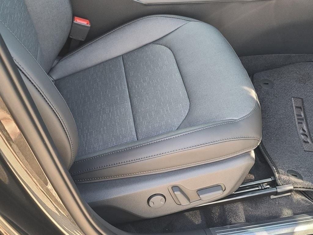 2025 Kia Niro EV Wave