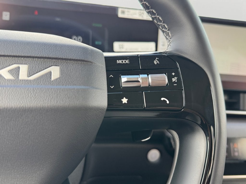 2027 Kia Carnival Hybrid SX