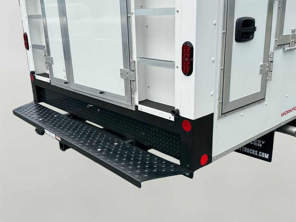 2027 Ford E-450SD Base