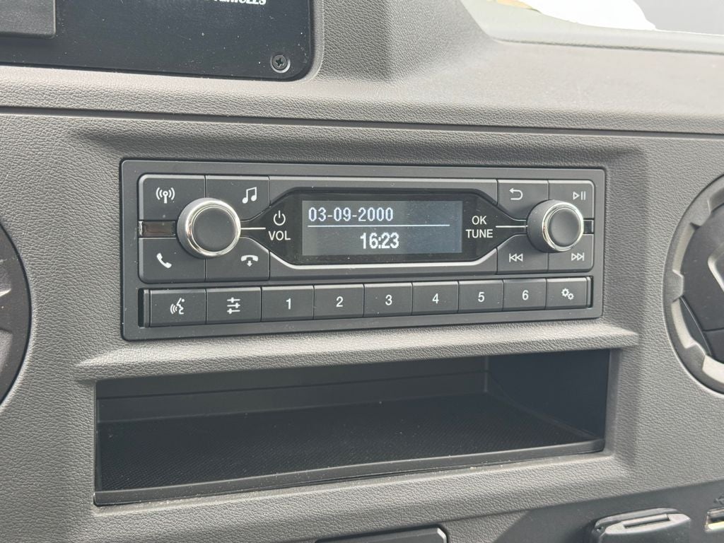 2027 Ford E-450SD Base