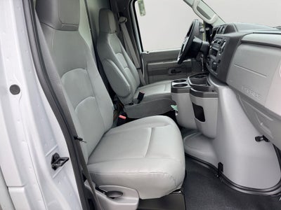 2027 Ford E-450SD Base