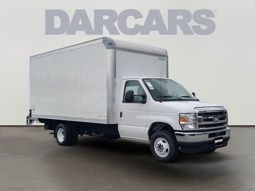 2026 Ford E-450 12ft ROCKPORT WORKPORT Walk In Utility Van