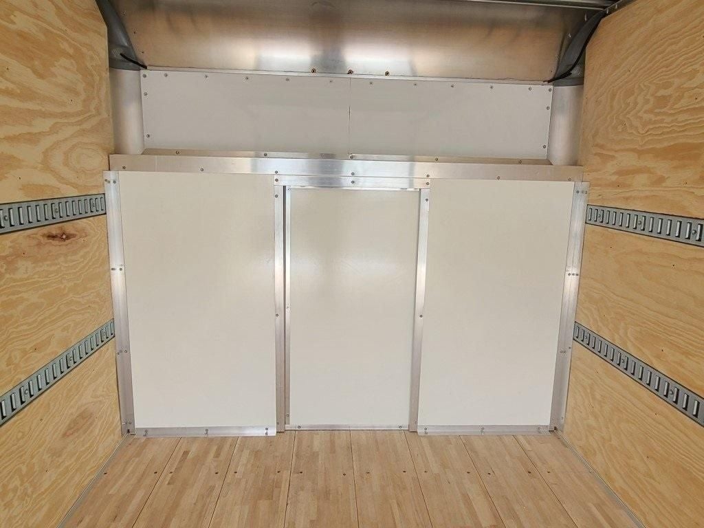 2026 Ford E-450 12ft ROCKPORT WORKPORT Walk In Utility Van