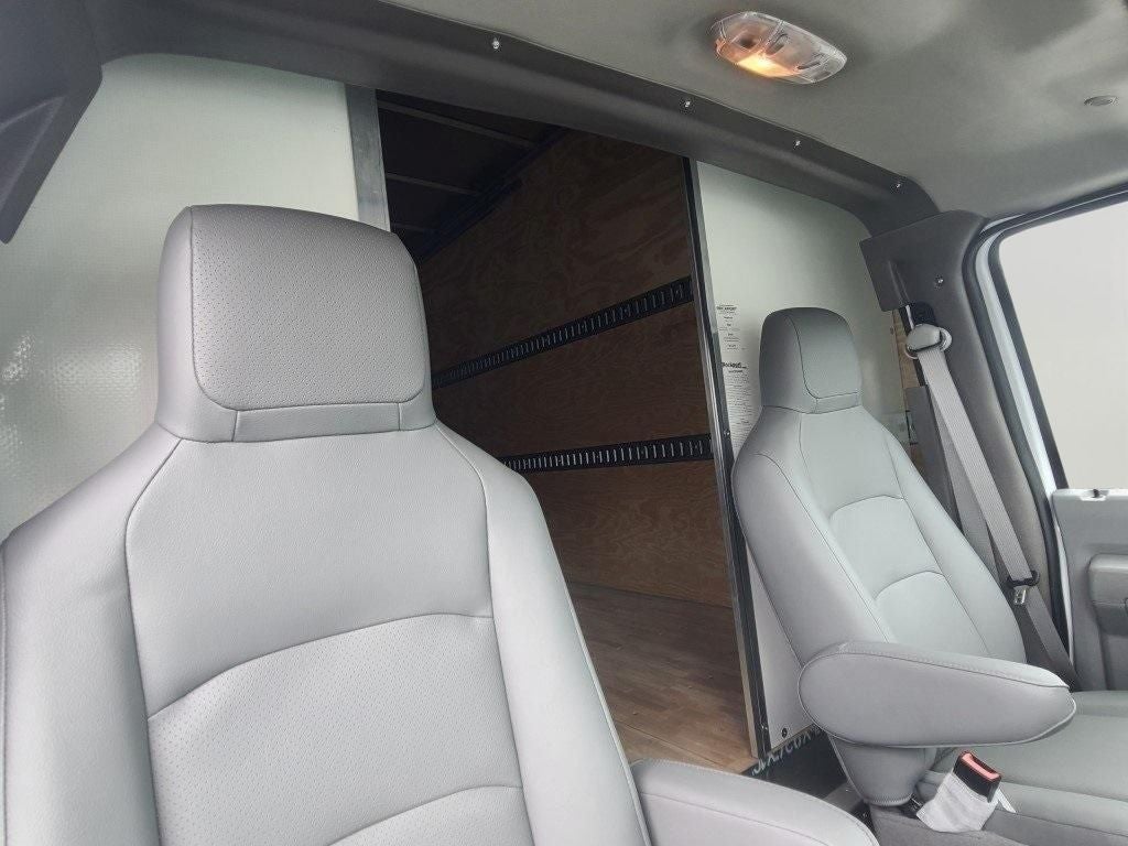 2026 Ford E-450 12ft ROCKPORT WORKPORT Walk In Utility Van