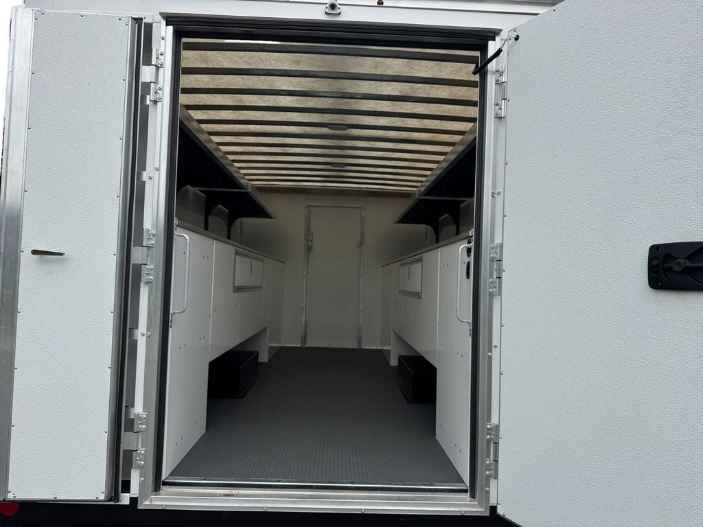 2027 Ford E-450SD Base