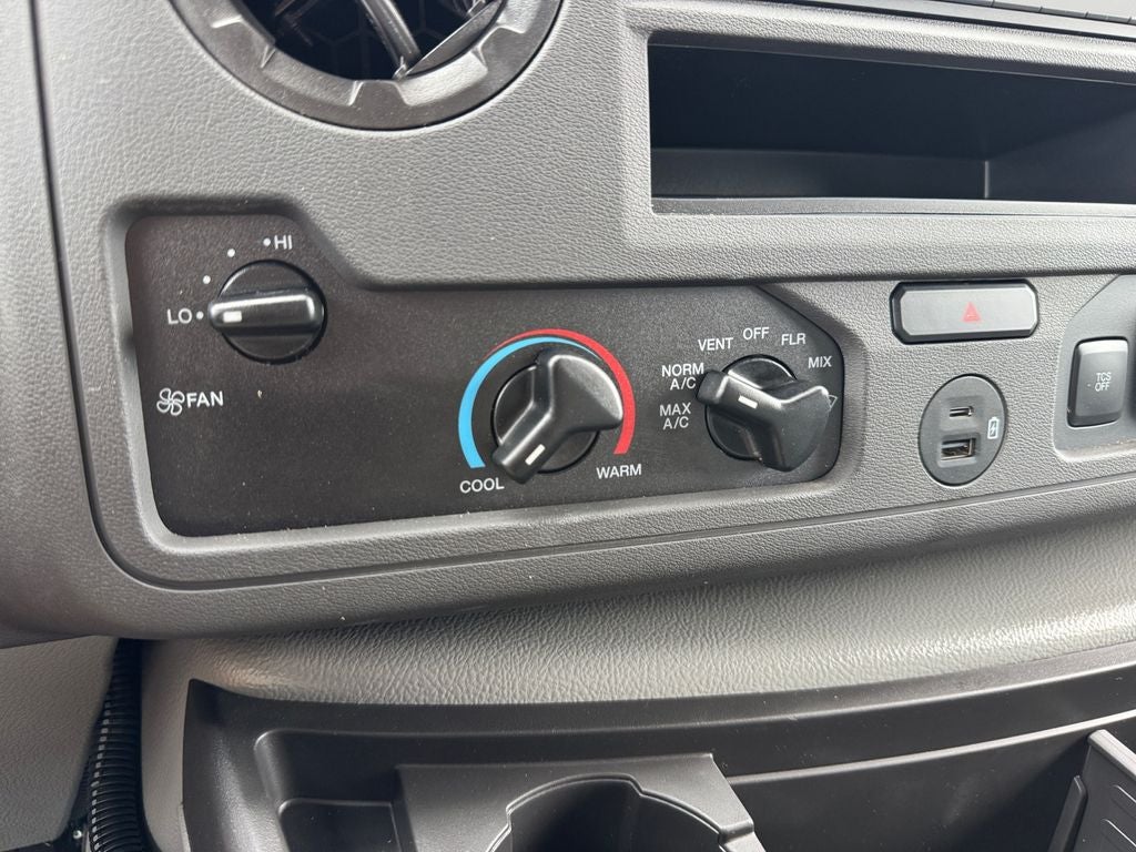 2027 Ford E-450SD Base