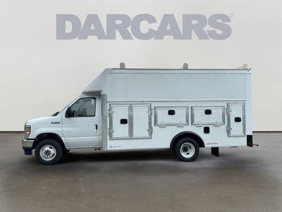 2027 Ford E-450SD Base