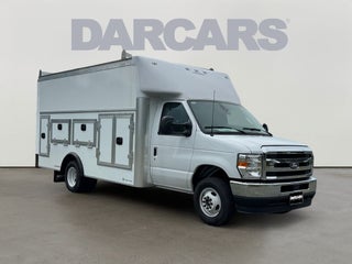 2027 Ford E-450SD Base