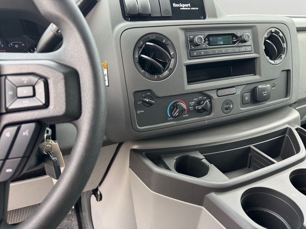 2027 Ford E-450SD Base