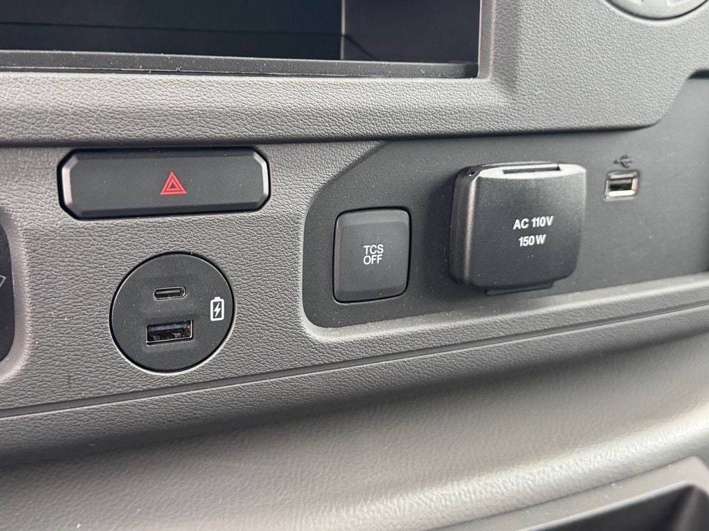 2027 Ford E-450SD Base