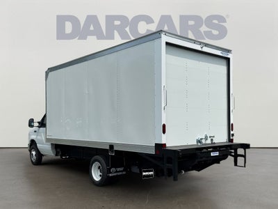 2027 Ford E-450SD Base