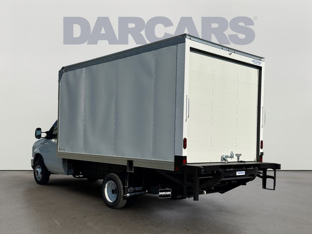 2027 Ford E-450 14 Ft ROCKPORT Box Truck W/ Liftgate