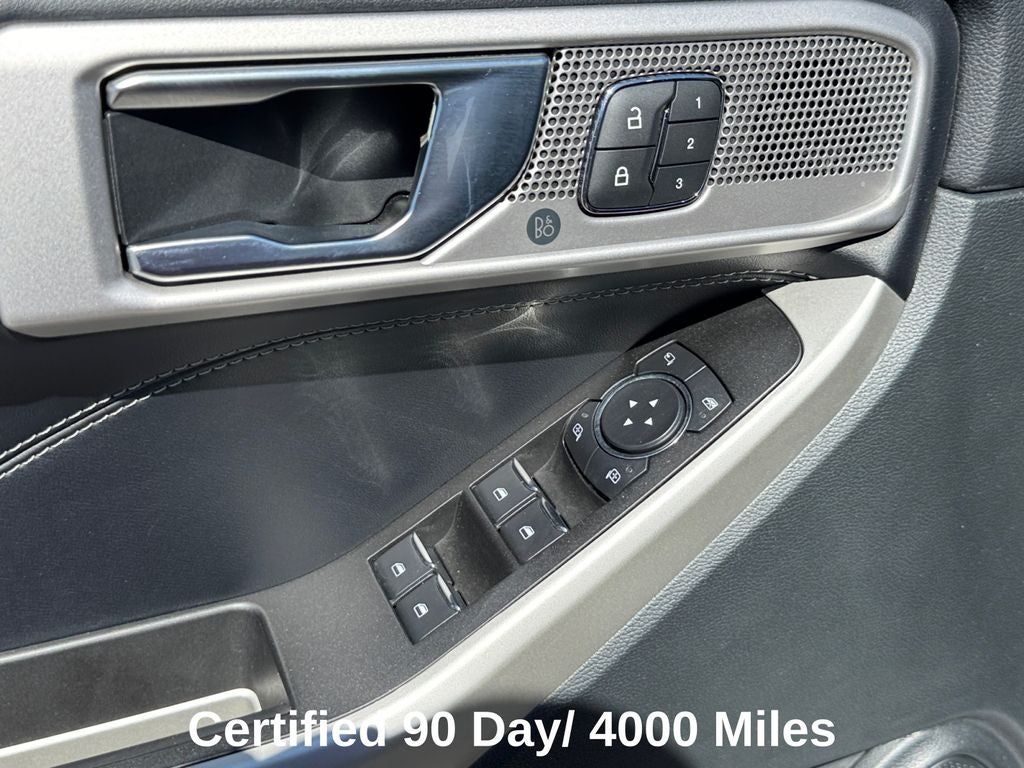 2021 Ford Explorer Limited Moon Roof