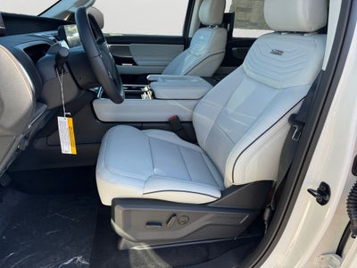 2027 Ford Expedition Max Platinum
