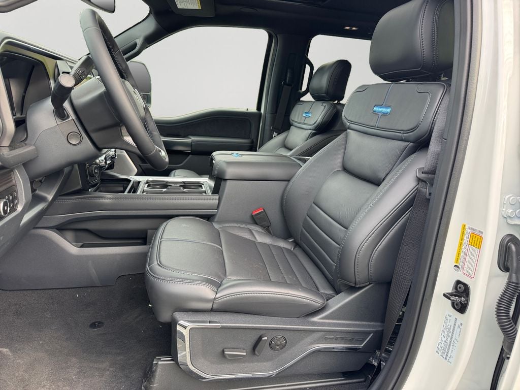 2026 Ford F-450SD Platinum DRW