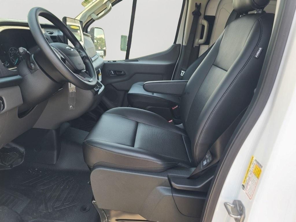 2025 Ford Transit-150 Base
