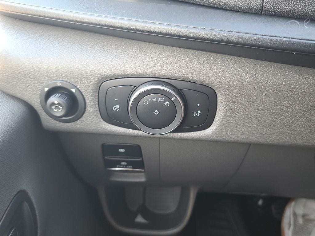 2025 Ford Transit-150 Base