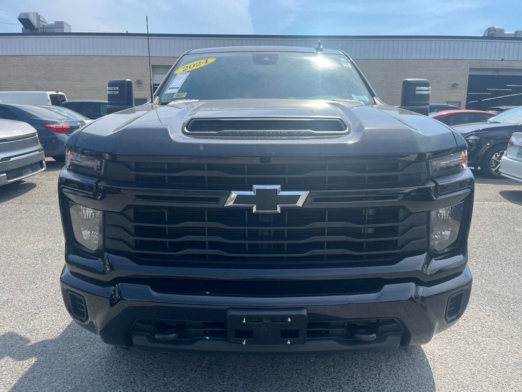 2024 Chevrolet Silverado 2500HD Custom