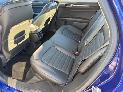 2013 Ford Fusion Hybrid SE