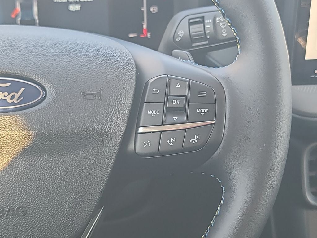 2025 Ford Maverick Lobo High