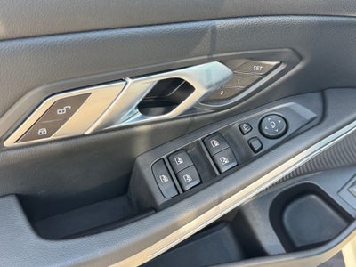 2023 BMW 3 Series 330i xDrive
