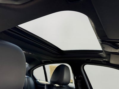 2023 BMW 3 Series 330i xDrive