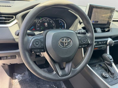 2025 Toyota RAV4 Hybrid XLE