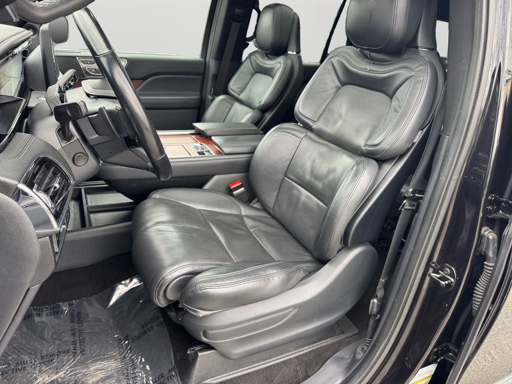 2023 Lincoln Navigator L Reserve