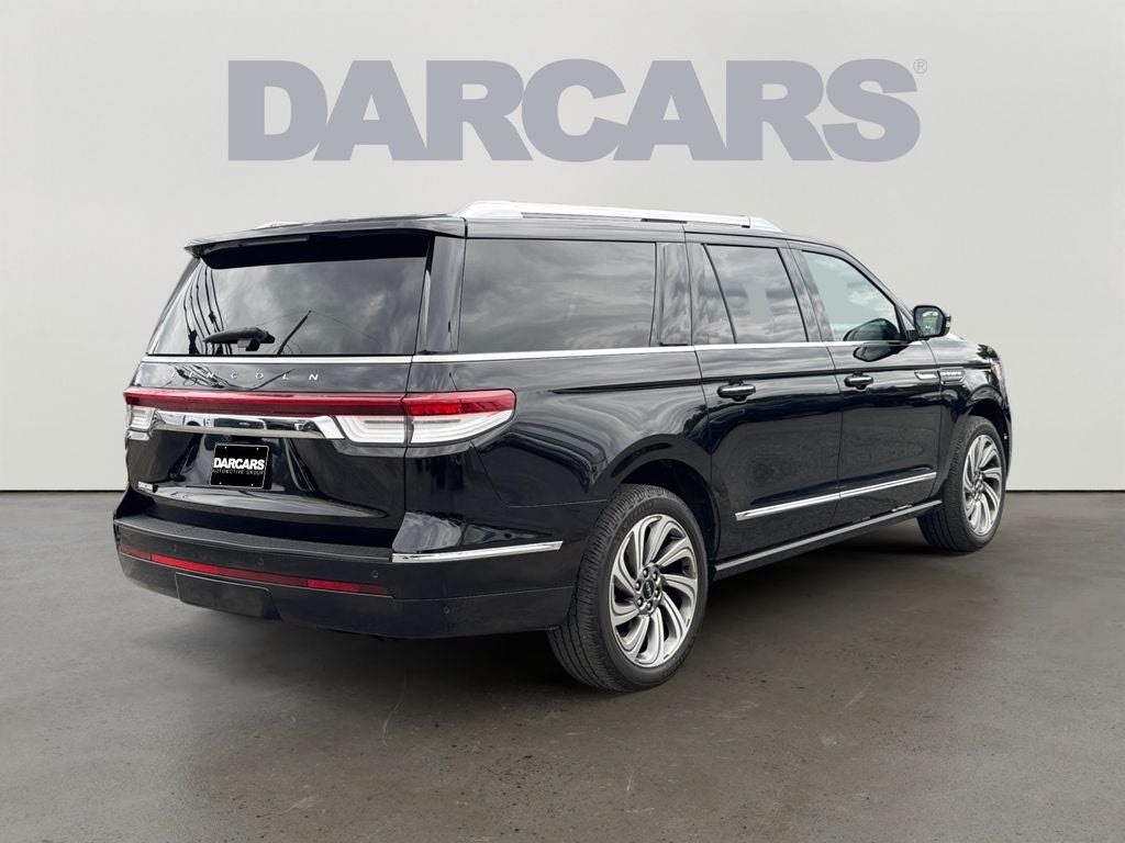2023 Lincoln Navigator L Reserve