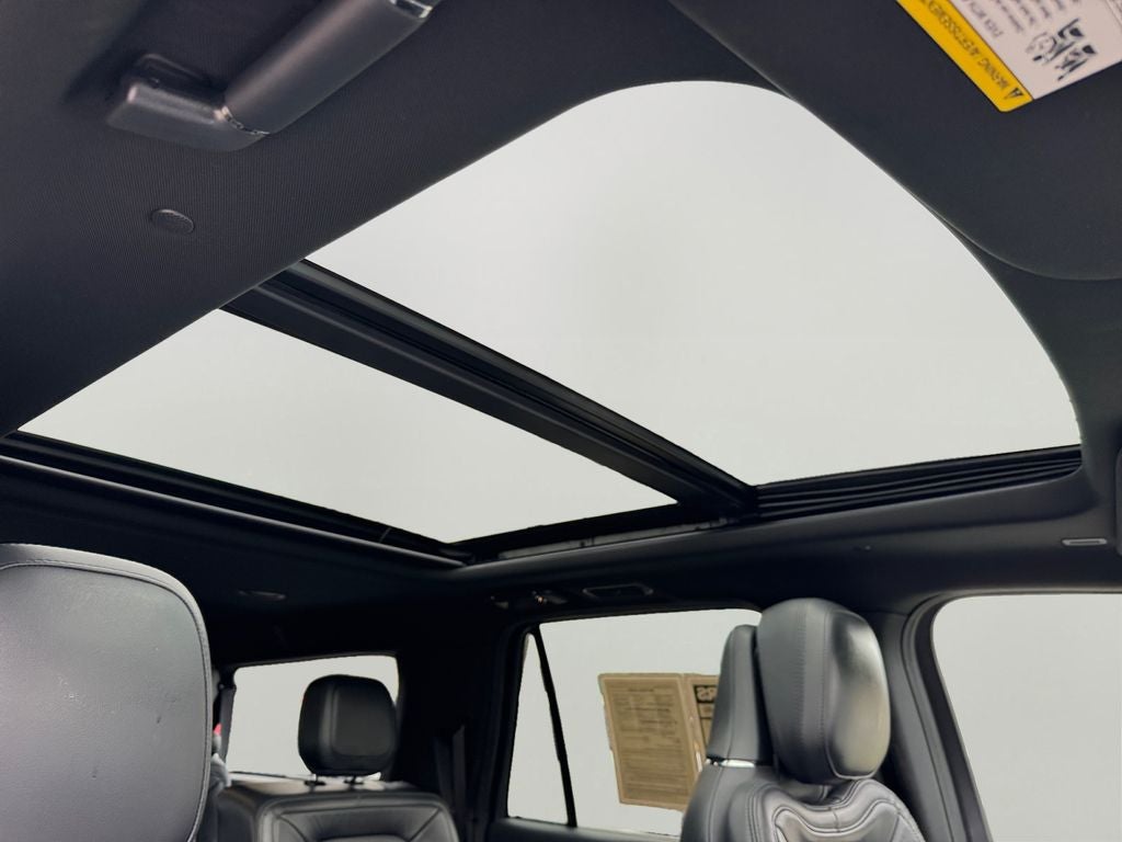 2023 Lincoln Navigator L Reserve