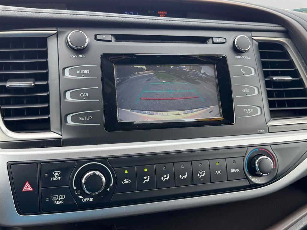 2019 Toyota Highlander LE
