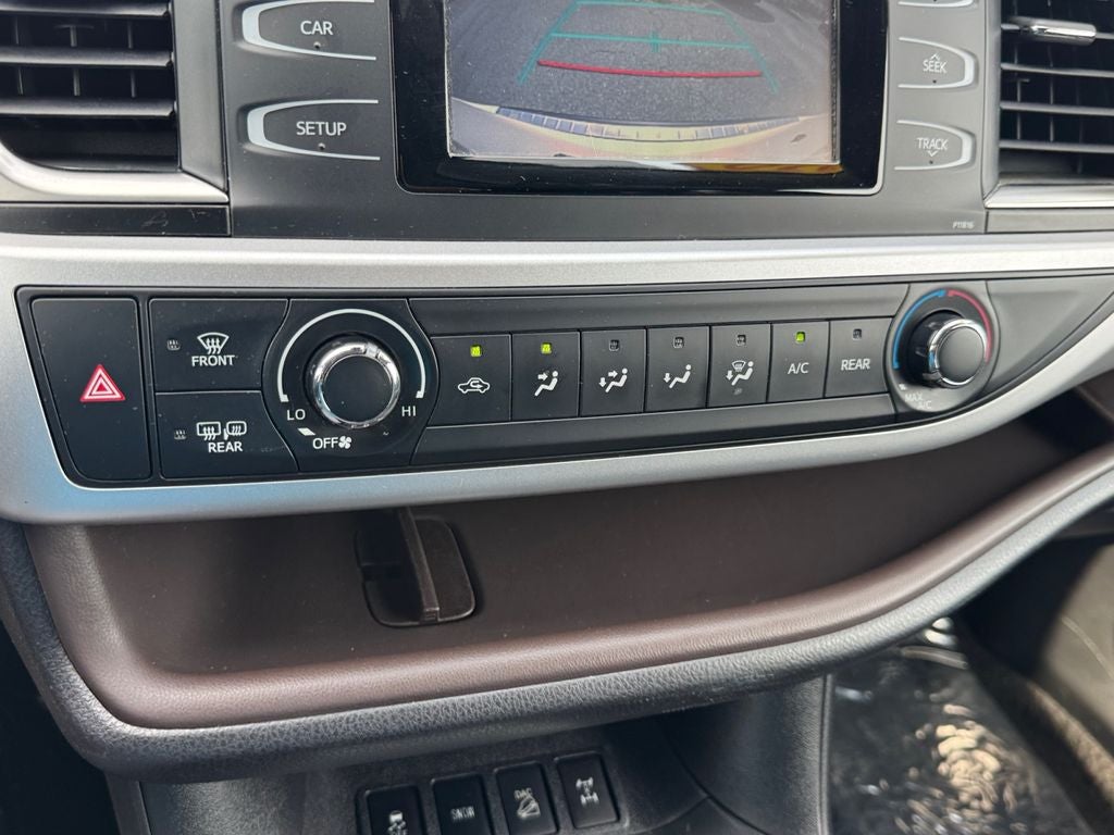 2019 Toyota Highlander LE