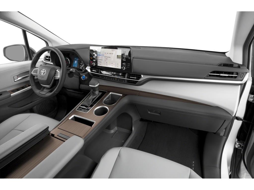 2022 Toyota Sienna XLE 7 Passenger