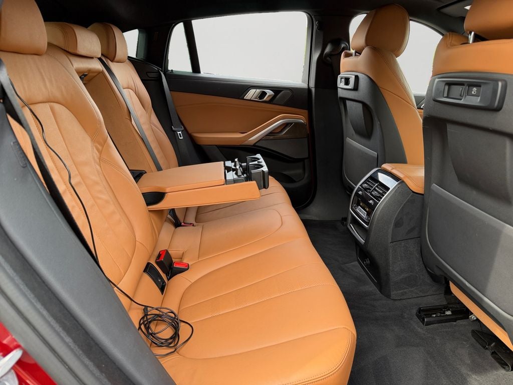 2021 BMW X6 xDrive40i