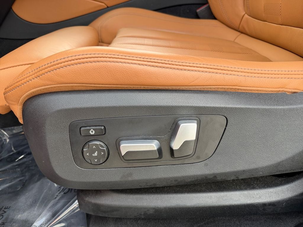 2021 BMW X6 xDrive40i