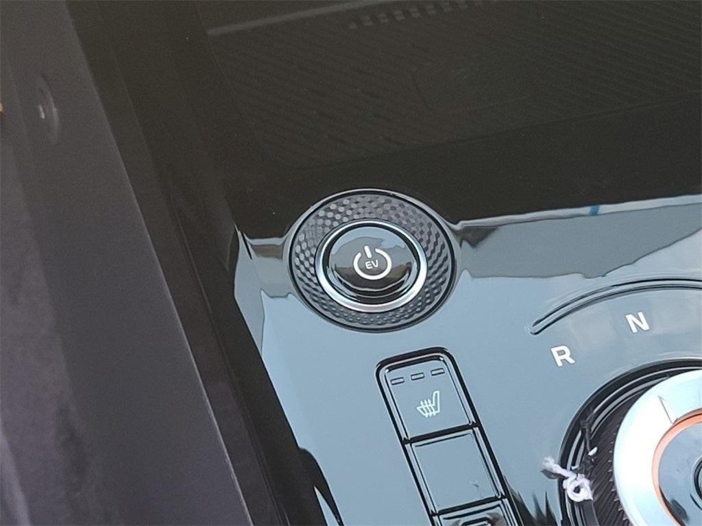 2025 Kia Niro EV Wind