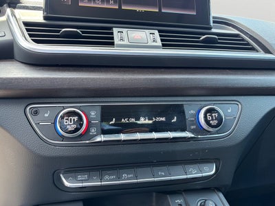 2024 Audi Q5 45 S line Premium quattro